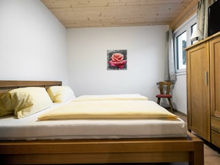 Breithorn Schlafzimmer-min