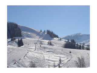 Almerde Apartment Blick auf die Piste gegenüber