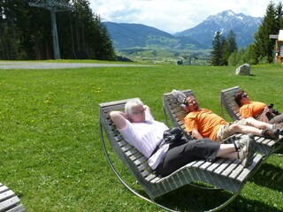 Holzliegen am Natrun