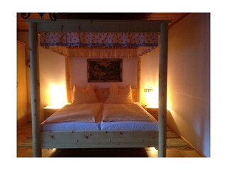 Schlafzimmer2