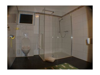 100 Badezimmer4