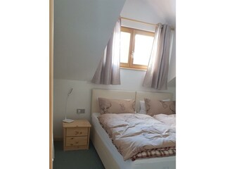 upstairs bedroom (1)