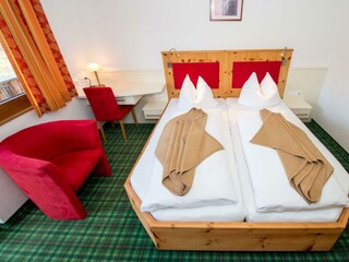 Zirbenzimmer ohne Balkon