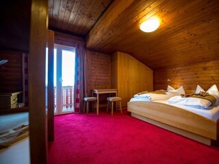 Familienarrangement mit drei Schlafzimmern