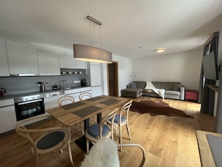03_AlpenhomeApartment-wz