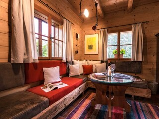 6_Premium-Spa-Chalet_Stube