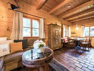 4_Premium-Spa-Chalet_Stube