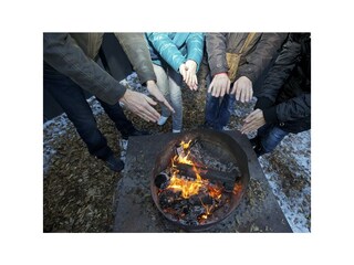 Döllacherc Dorfwirtshaus Hände wärmen