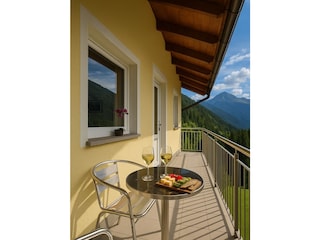 824E9A15-8BB4-4BE8-9CB4-3231FAF5348E