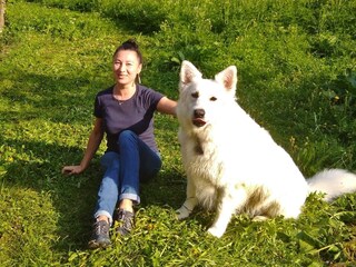 Dein Hund darf im Garten rennen und spielen