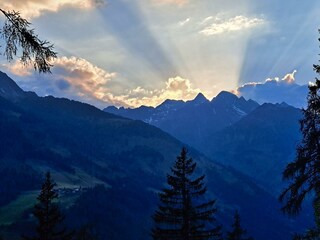 Abendstimmung am Chalet-Balkon