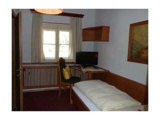 Einbettzimmer