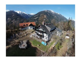 Herkuleshof aus der Voglperspektive