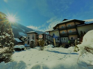 flattacher_hof_winter_aussen1