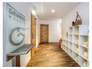 Hotel Bergkristall Well02