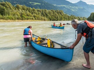 Kanu-Fahrt-Oesterreich-Kaernten-Alpen-Wildwasser