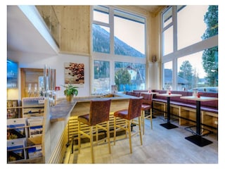 Hotel Bergkristall Lobby06