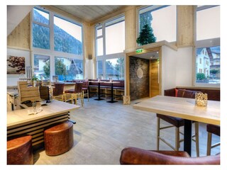 Hotel Bergkristall Lobby04