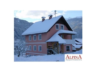 Alpina Appartements im Winter