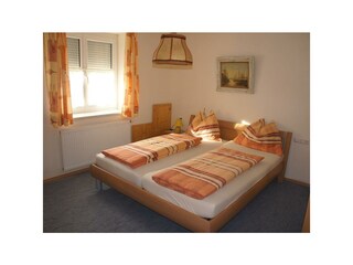Wohnbeispiel Schlafzimmer 2 Alpina