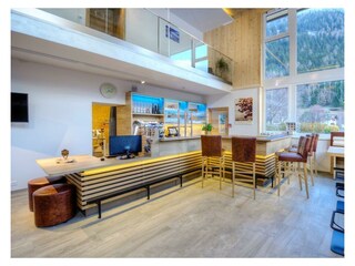 Hotel Bergkristall Lobby03