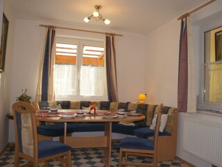 App.3 - Sitzecke in der Küche