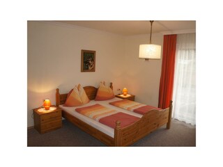 Wohnbeispiel Schlafzimmer Alpina