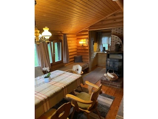 Küche und Sitzbereich