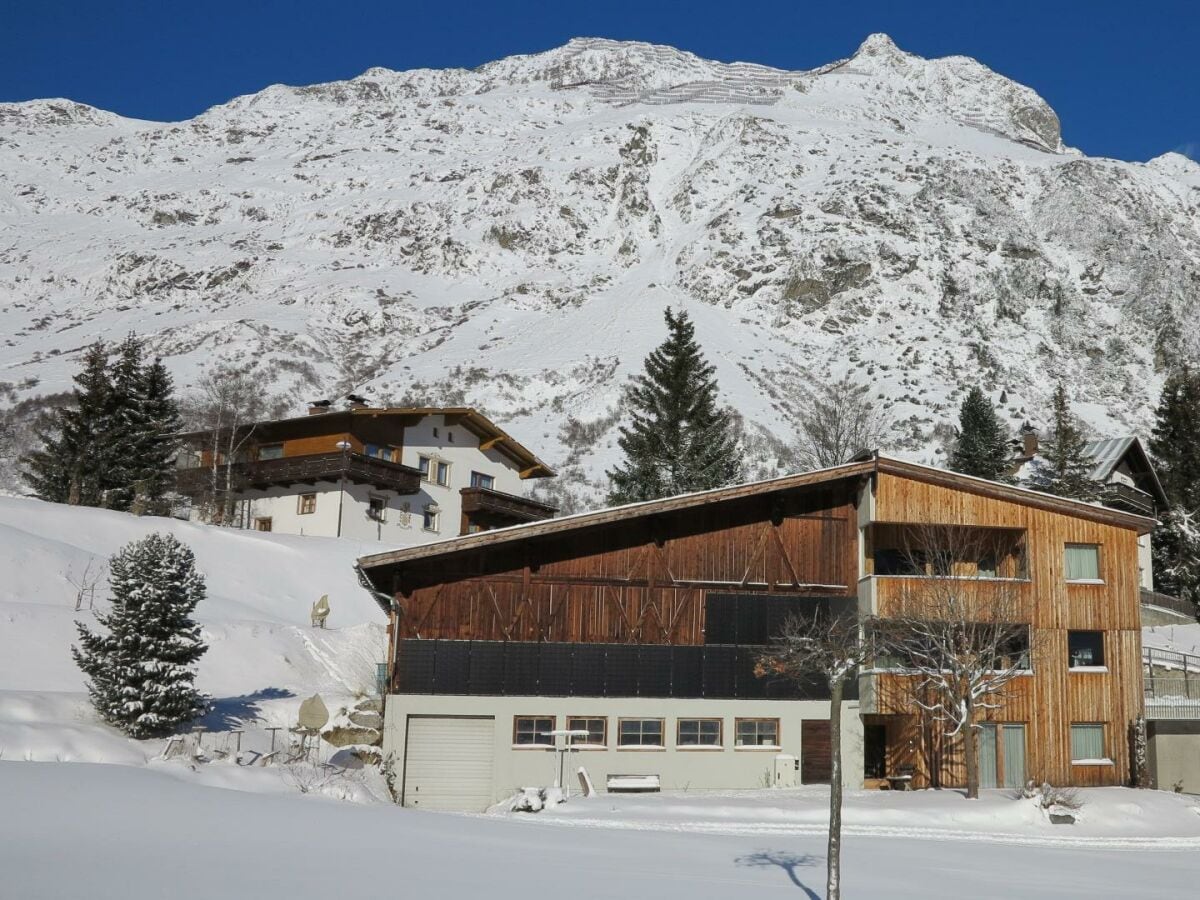 4two Galtür 1600m  Winter