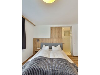 Doppelzimmer mit Dusche + WC