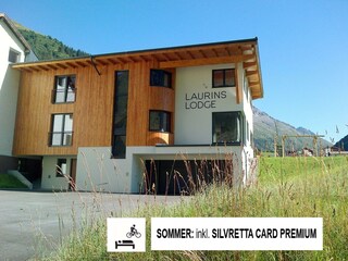 LaurinsLodge_Sommernord_SilvrettaCard