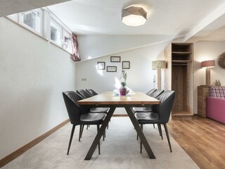 20251015_Zimmer-204_Apartment-5_Balkon_HWM_004