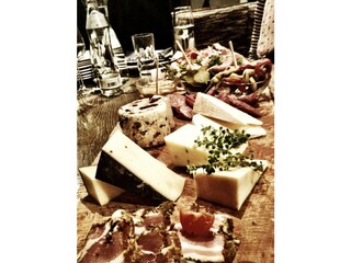 gut essen mit aussicht st johann in tirol