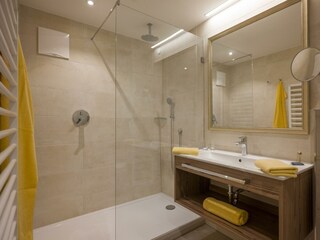 Hotel_zur_schoenen_Aussicht_Hornweg_20_Zimmer_211_