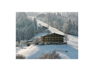 Winter an der Piste St Johann in Tirol