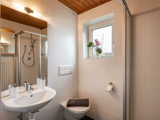 Haus_Kexel_Niederhofen_17a_St_Johann_Badezimmer_1