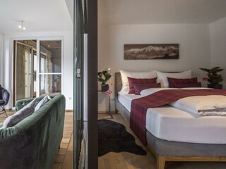 Schlafzimmer plus Loggia