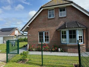 Ferienhaus Queller 14,eingezäunter Garten ,Wlan