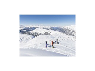 Blick_auf_das_Skigebiet_Sonnenkopf_(c)__Alex_Kaise