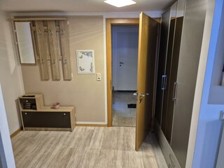 Klösterle Bild 28 Eingang Klostertal