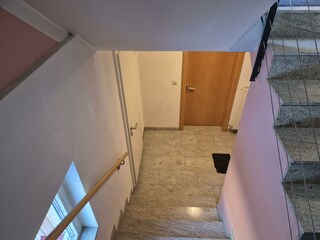 Klösterle Bild 40 EG Stiegenhaus