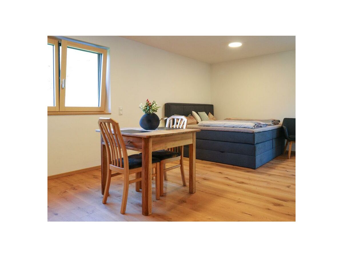 Wohnzimmer 01