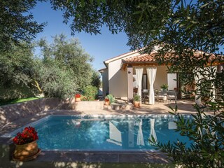 Villa Pula Outdoor Recording 4