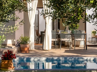 Villa Pula Outdoor Recording 7