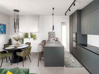 Apartment Mali Maj Features 13