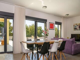 Villa Trget Ausstattung 12