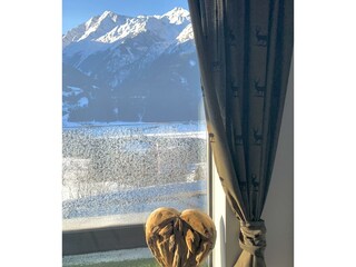 18 Liebevolles Detail plus Ausblick der Bergblick