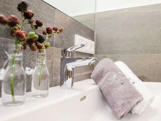 Badezimmer 01