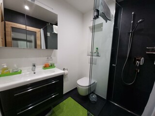 Badezimmer - Dusche / WC