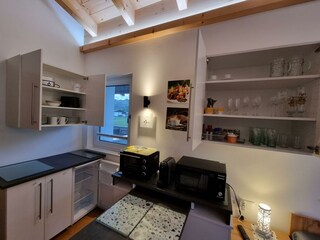 Geschirr, Kühlschrank, Essbereich